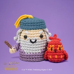 Woobles Dumbledore and Fawkes crochet kit